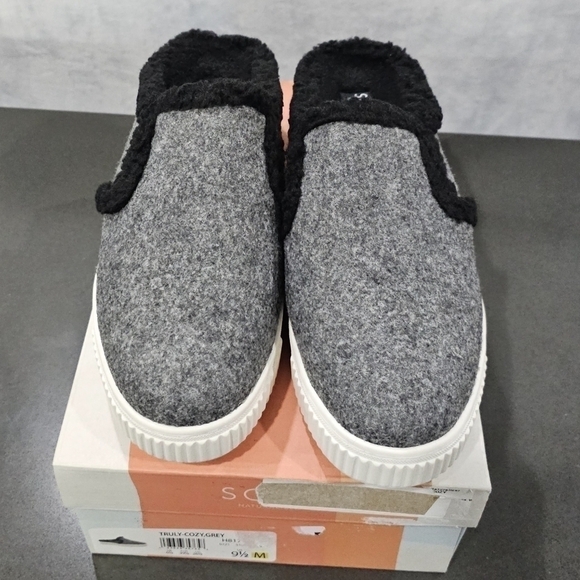 Naturalizer Soul Cozy Grey Slip On Mules Size 8 - Picture 3 of 4